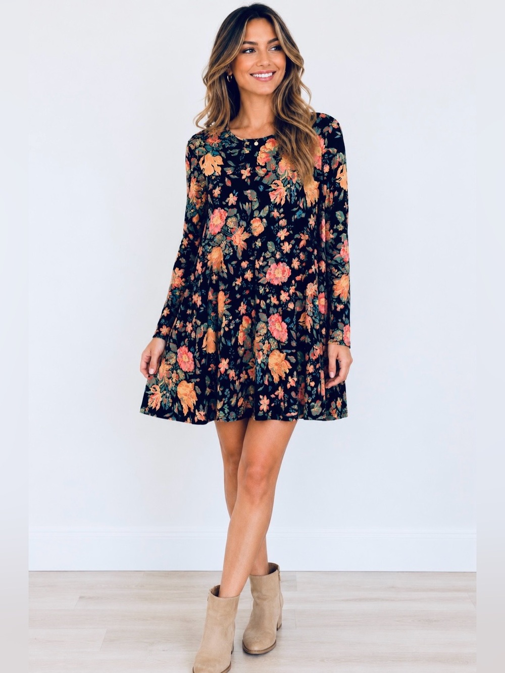 Show Me Your Mumu 🌸 Floral Long Sleeve Swing Dress ✨